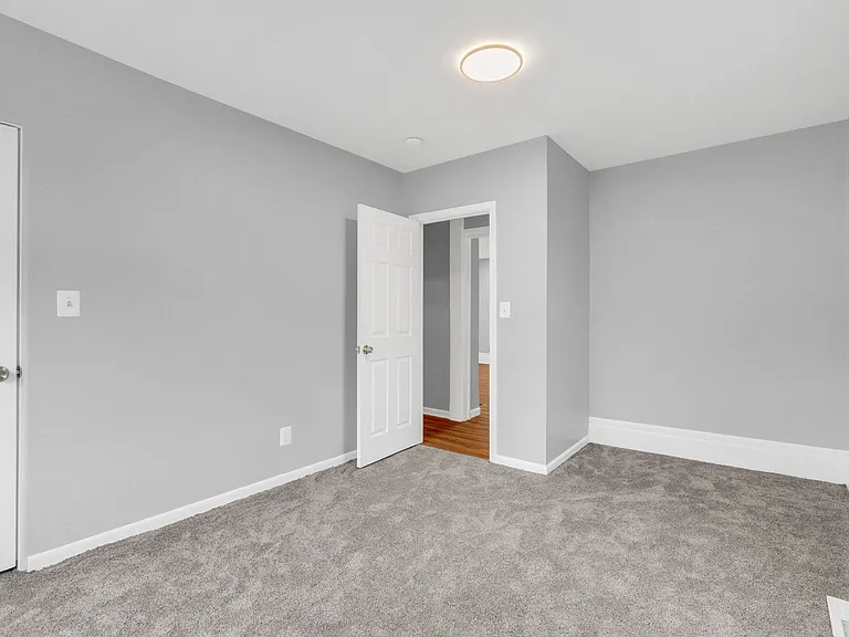 3606 Cadieux Rd — Photo 23