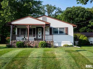 1921 Meadow Ave, East Peoria, IL