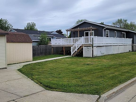 2nd image of 2602 E Holmes Ave