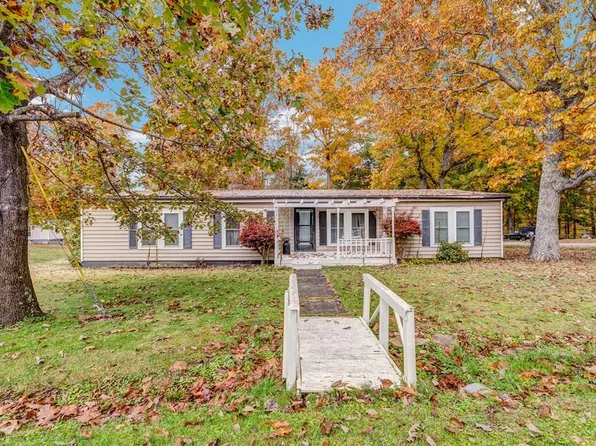 313 Rugby Rd, Fairfield Glade, TN 38558