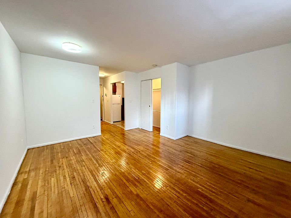 1st image of 121 E 12th St APT 2B