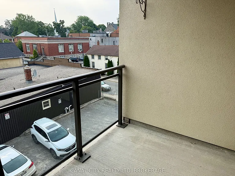 10 Albert St E #303 — Photo 15