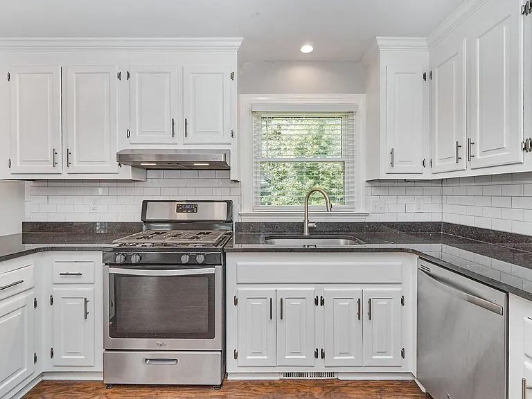9395 Blacksmith Dr — Photo 17