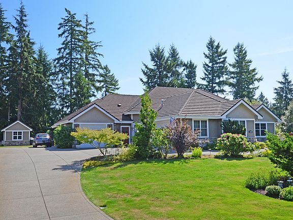 2nd image of 13402 Graywolf Pl NE