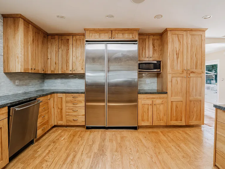 35 Sandra Ct — Photo 12