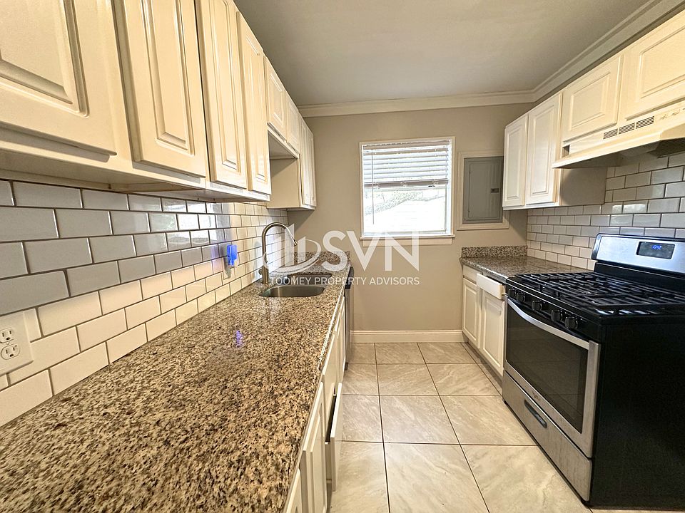 1st image of 1412 Government St APT 3C