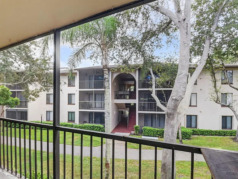 208 Foxtail Dr #B2 — Photo 30
