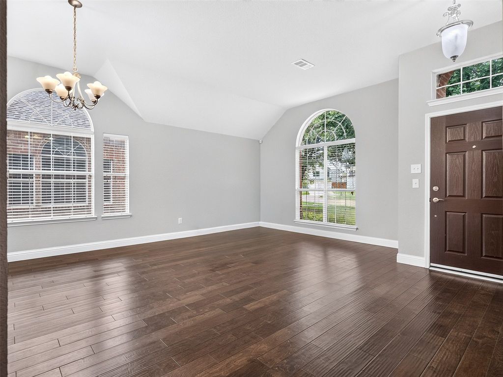 9879 Red Cedar Dr, Frisco, TX - View 3