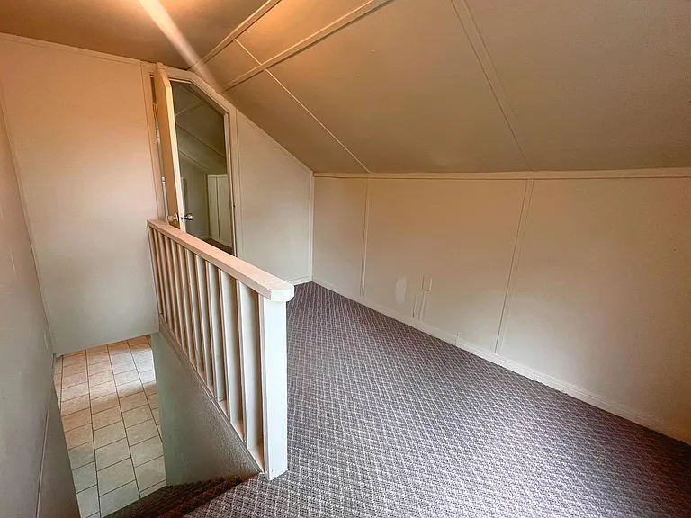 2000 Avenue M — Photo 11