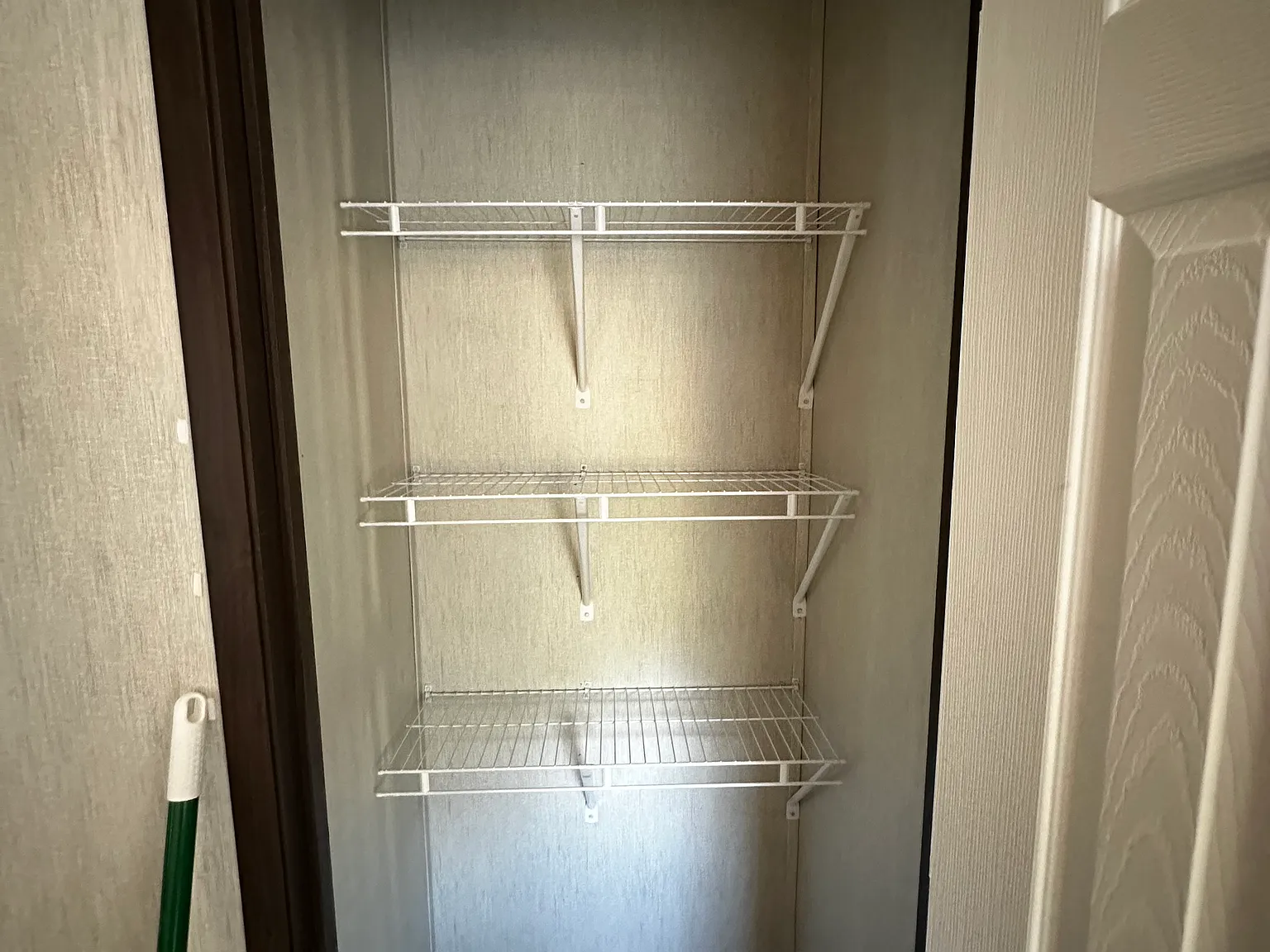 3 bed, 1200 sqft, $1,500 — Photo 4