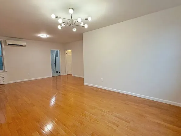 6735 Colonial Rd Floor 2, Brooklyn, NY 11220