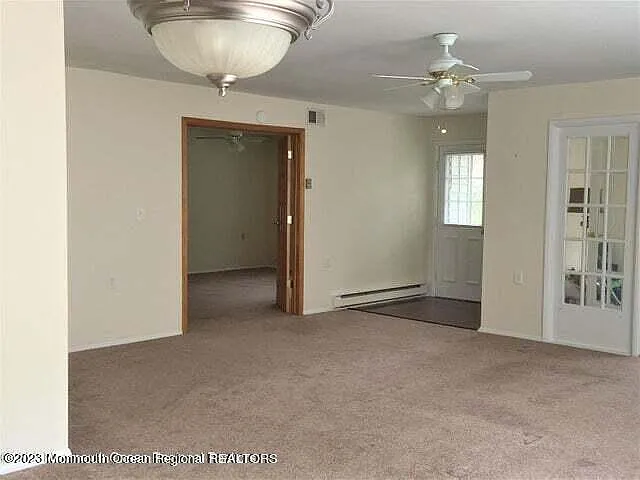 561B Malvern Ct — Photo 44