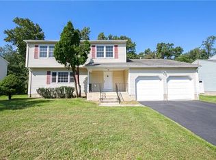 22 Oak Tree Rd, Monmouth Junction, NJ 08852