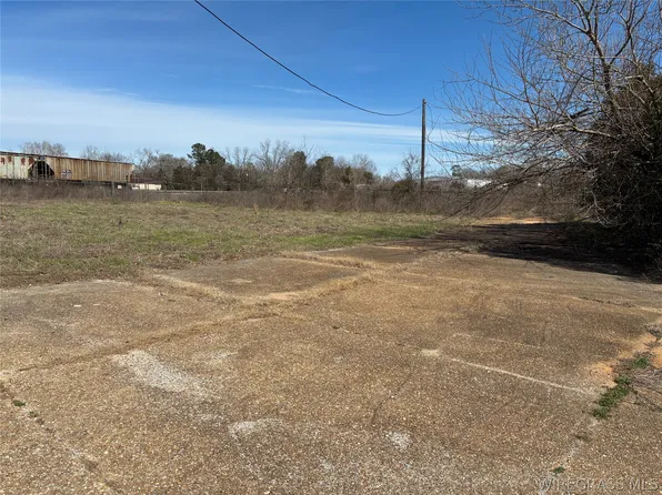 206 Middlebrook St, Enterprise, AL 36330