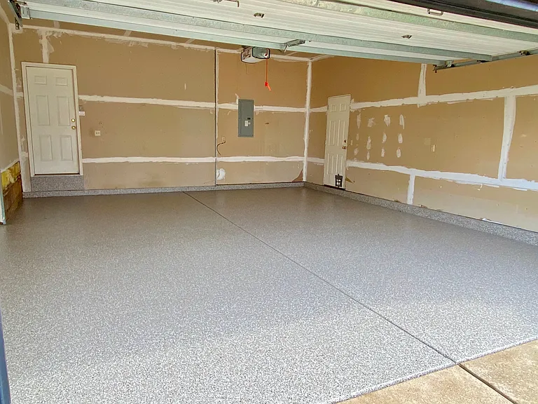 2621 Lake Lucerne Dr — Photo 42