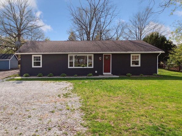 125 N 2nd St, Cassopolis, MI 49031