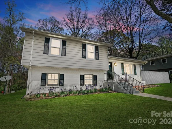 4450 Westridge Dr, Charlotte, NC 28208