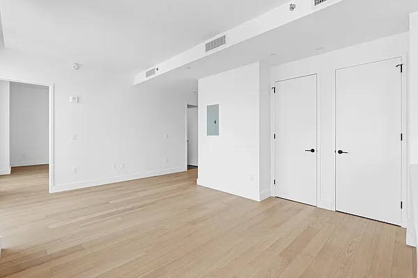 Rented by West 124th Manager LLC | media 27