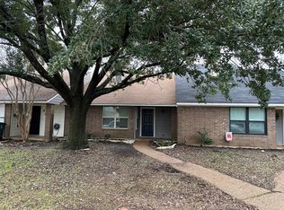 907 Navidad St, Bryan, TX 77801