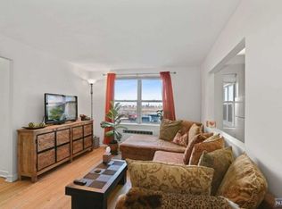 8450 Boulevard E APT 1D, North Bergen, NJ 07047