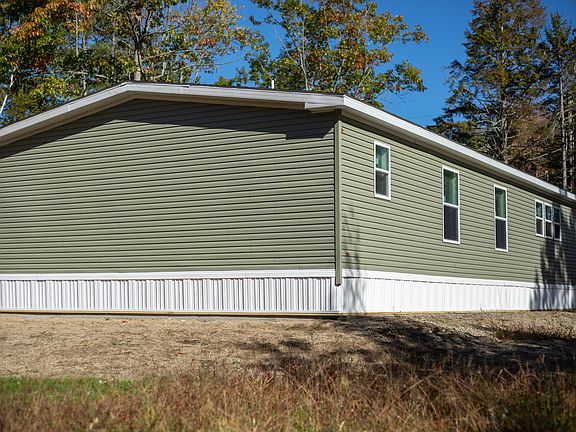 3rd image of 154 Russell Hill Road