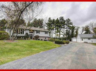 W8292 Hwy 18, Cambridge, WI 53523