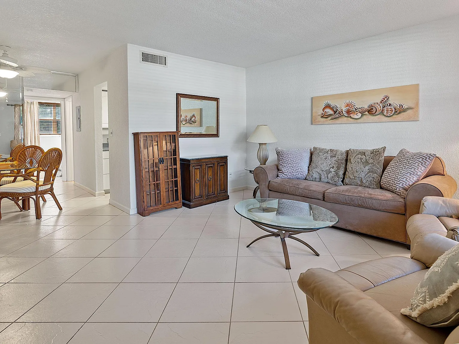 1 bed, 1.0 bath, 640 sqft, $2,200 — Photo 4