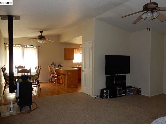 5th image of 470-555 Reservoir Way