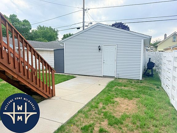 2nd image of 2167 S 75th St
