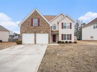 290 Millstone Dr, Hampton, GA 30228