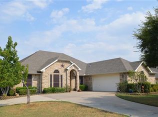 8005 Belchase Way, Arlington, TX 76001