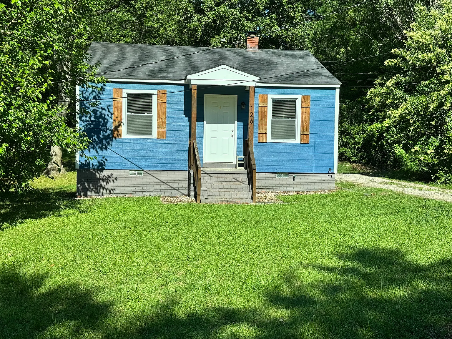2 bed, 800 sqft, $1,395 — Photo 1