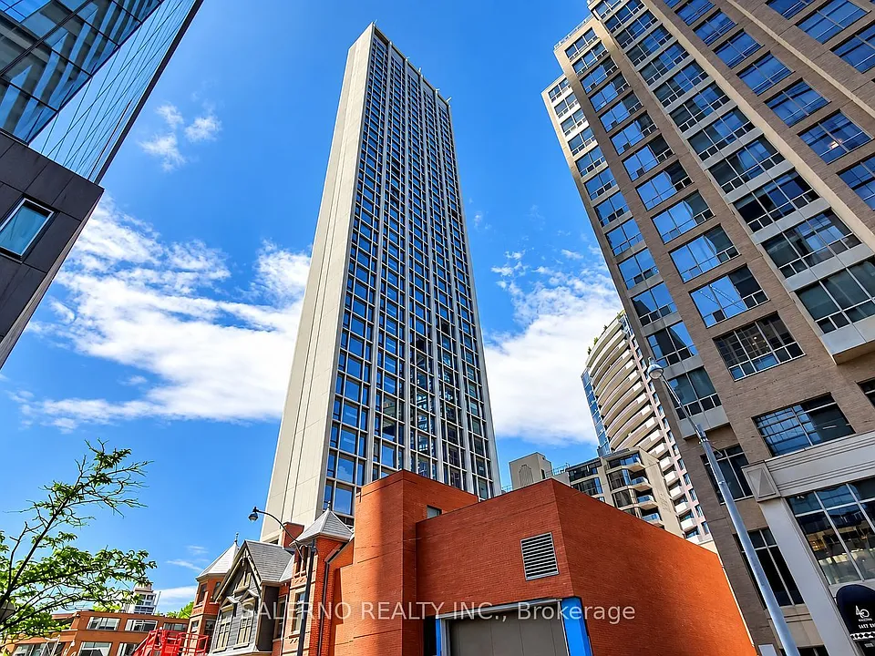 1315 Bay St #2101