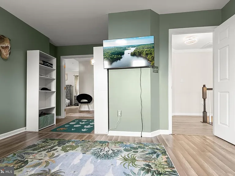 7202 Exbury Ct — Photo 39