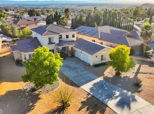 16671 Menahka Rd, Apple Valley, CA 92307