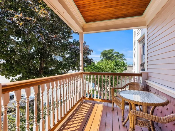 80 Prospect St Unit 7, Gloucester, MA 01930