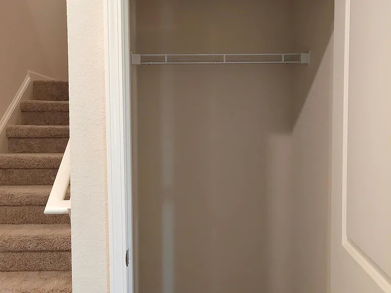 842 Independence Ave — Photo 10