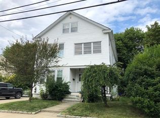 158 Sisson St, Providence, RI 02909