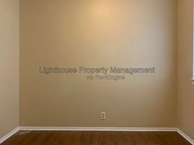 863 Lincoln Ave #8 — Photo 5