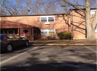 313 Garnet Dr, Burlington, NJ 08016