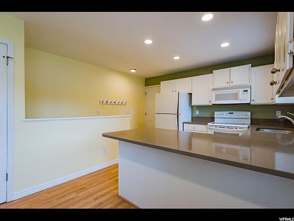 5th image of 2916 W Alice Way