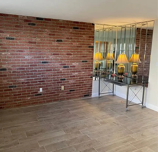 5105 Atlantic Ct #5 — Photo 4