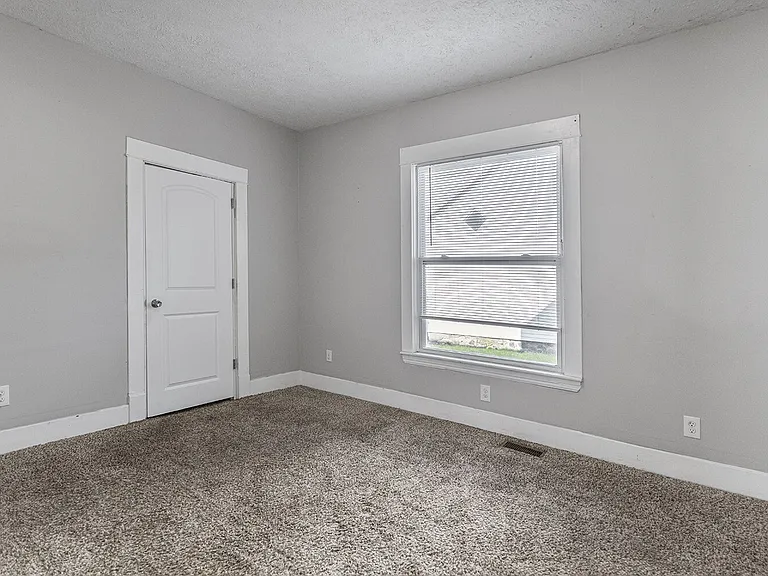 851 Park St SW #1 — Photo 7
