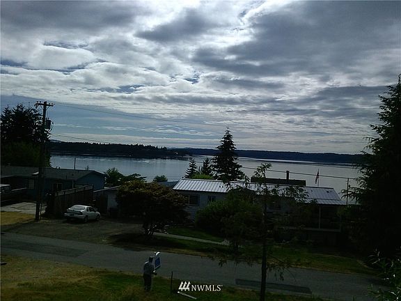 2nd image of 8209 177th Avenue Ct KPS