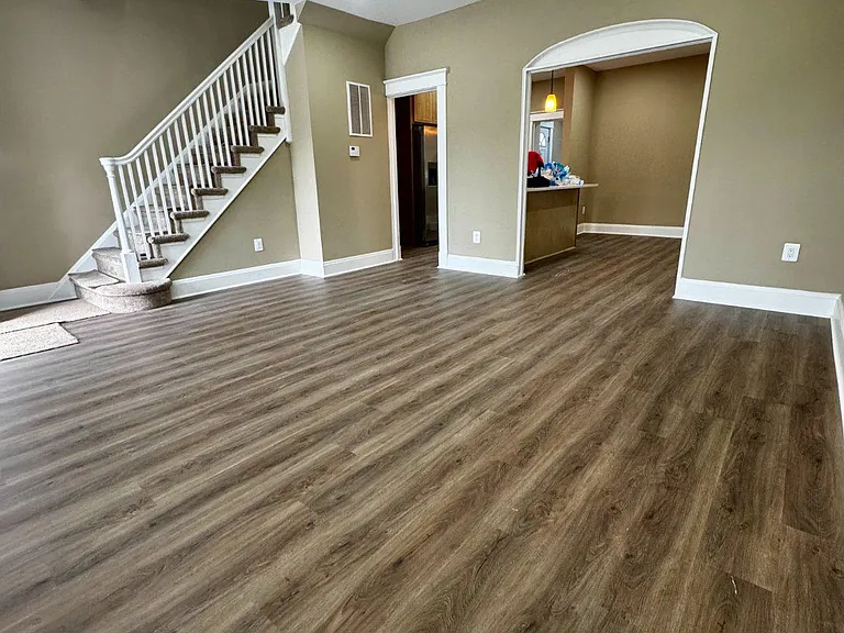 2613 Chesterfield Ave — Photo 4