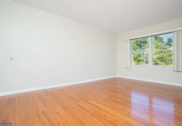 578 Old Dover Rd — Photo 15
