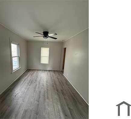 3rd image of 6 Bradford St