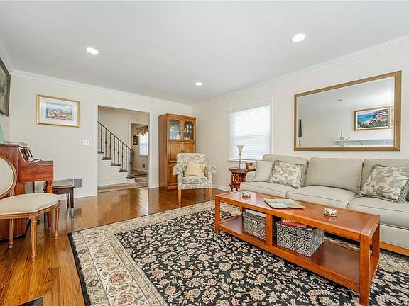 3rd image of 755 North St