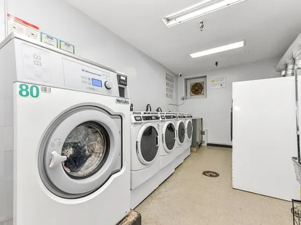 1165 East 54th Street image 4 of 6