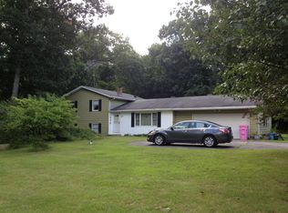 1538 Country Club Dr, Niles, MI 49120